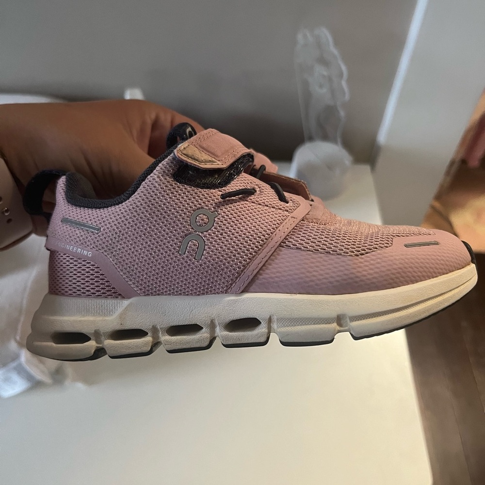 Kids On Cloud shoes